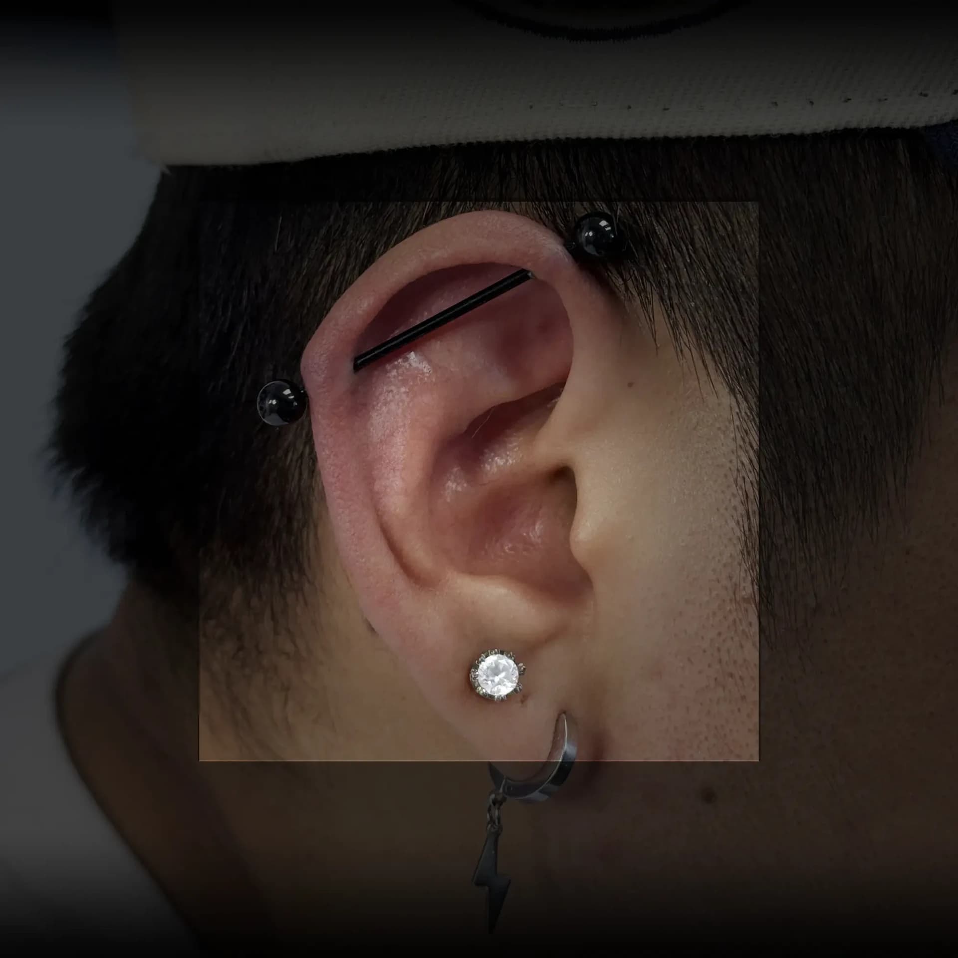 Piercing by Joel at El Estuche Ink (10 of 66)